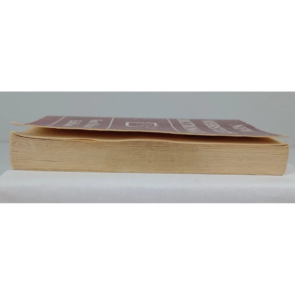 New Webster's Dictionary Vest Pocket Edition 1980 Delair Publishing